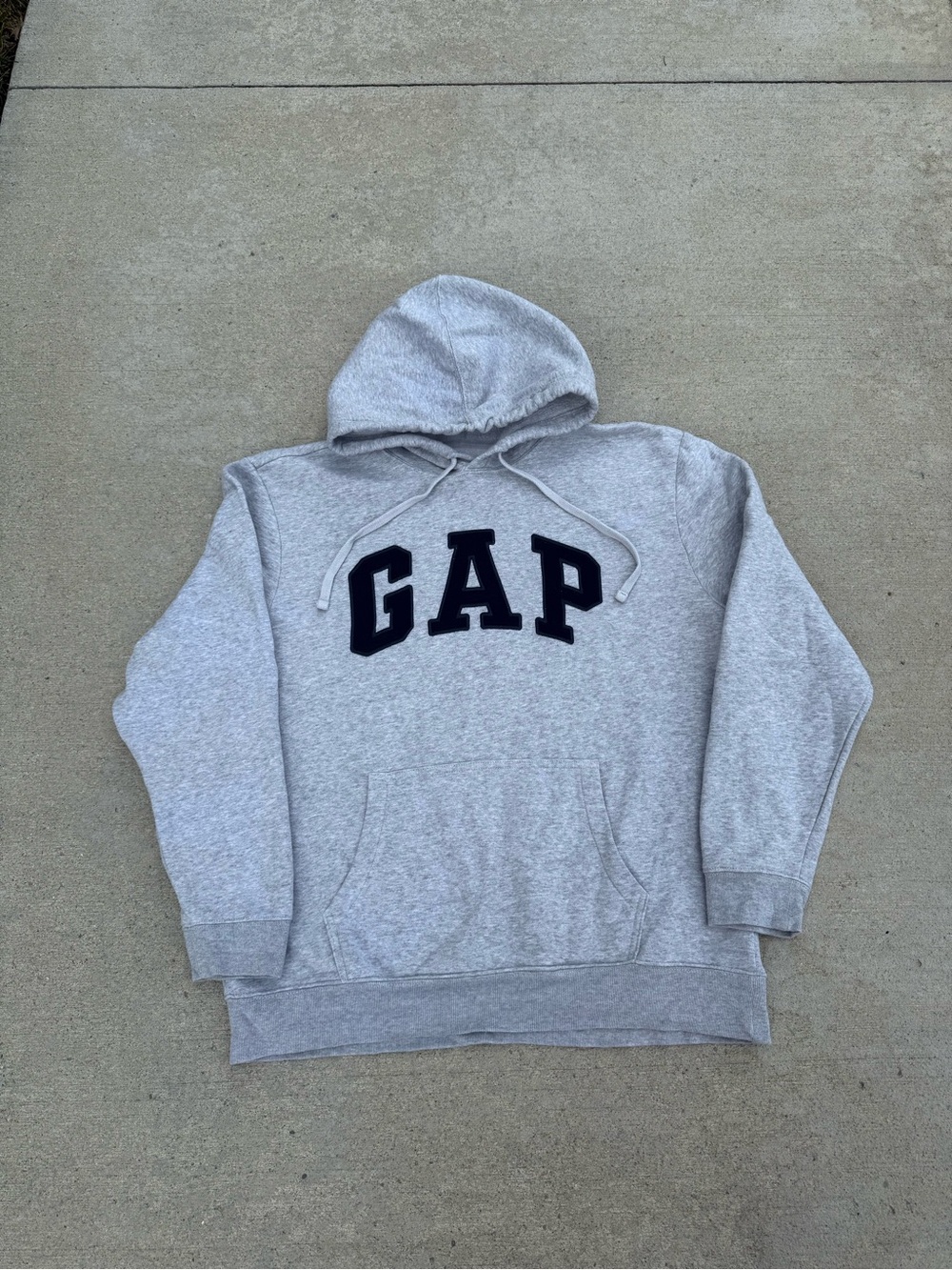 Gap Essential grey/black hoodie